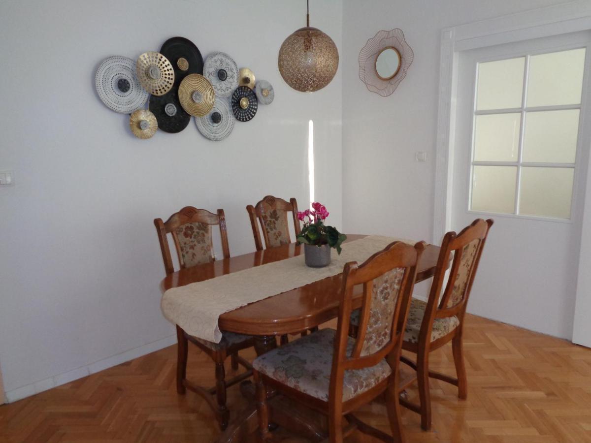 Apartments Miki 2 Novalja Ngoại thất bức ảnh