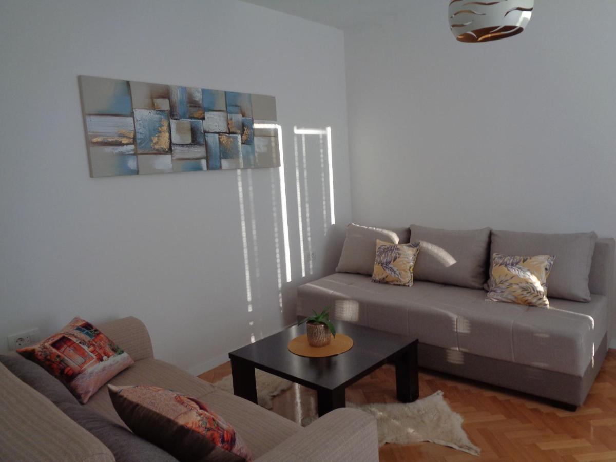 Apartments Miki 2 Novalja Ngoại thất bức ảnh