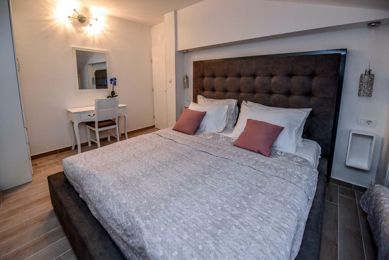 Apartments Miki 2 Novalja Ngoại thất bức ảnh